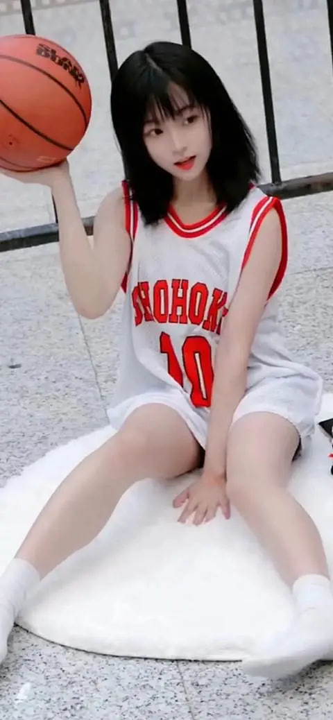 今日足球明星赛事动态追踪推荐